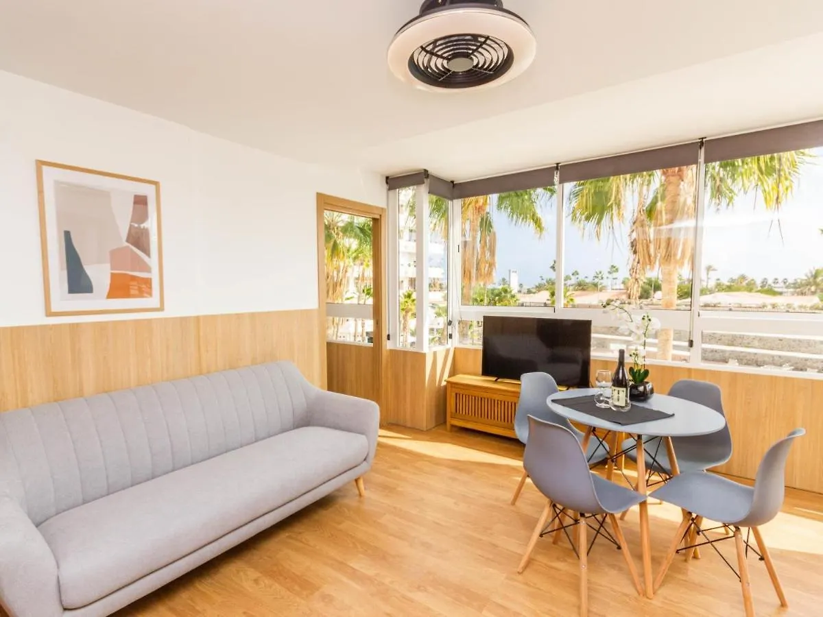 Cozy Holiday Home In Playa Del Ingles