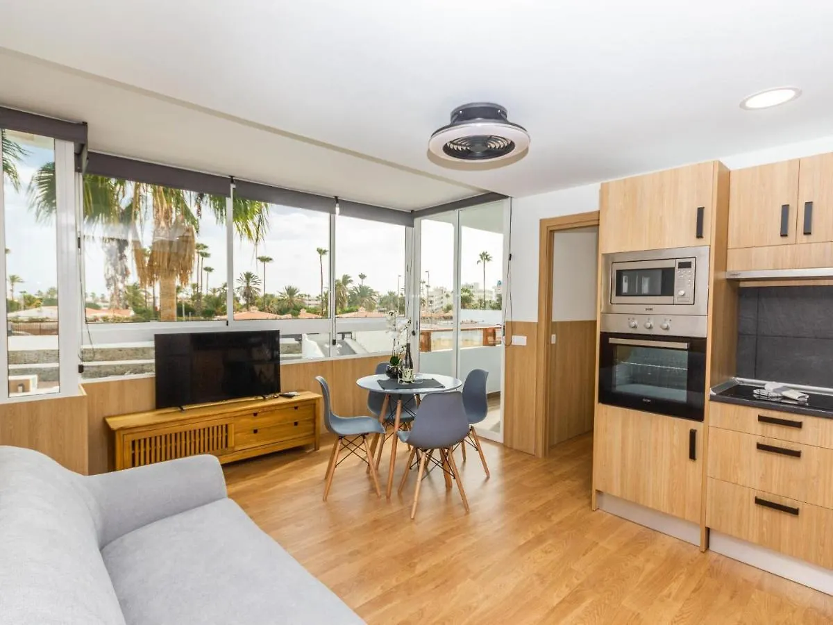 Cozy Holiday Home In Playa Del Ingles بلايا ديل إنغلز